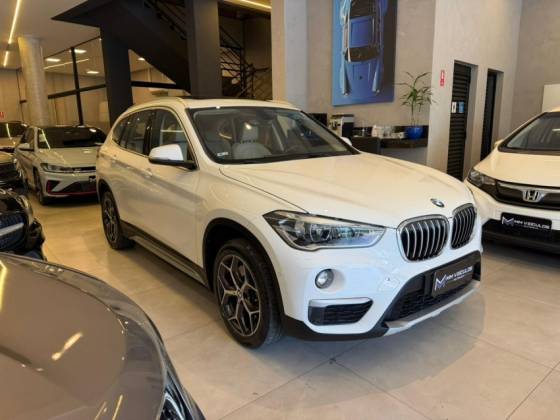 BMW X1 2.0 16V TURBO ACTIVEFLEX SDRIVE20I X-LINE 4P AUTOMÁTICO BMW X1 2.0 16V TURBO ACTIVEFLEX SDRIVE20I X-LINE 4P AUTOMÁTICO
